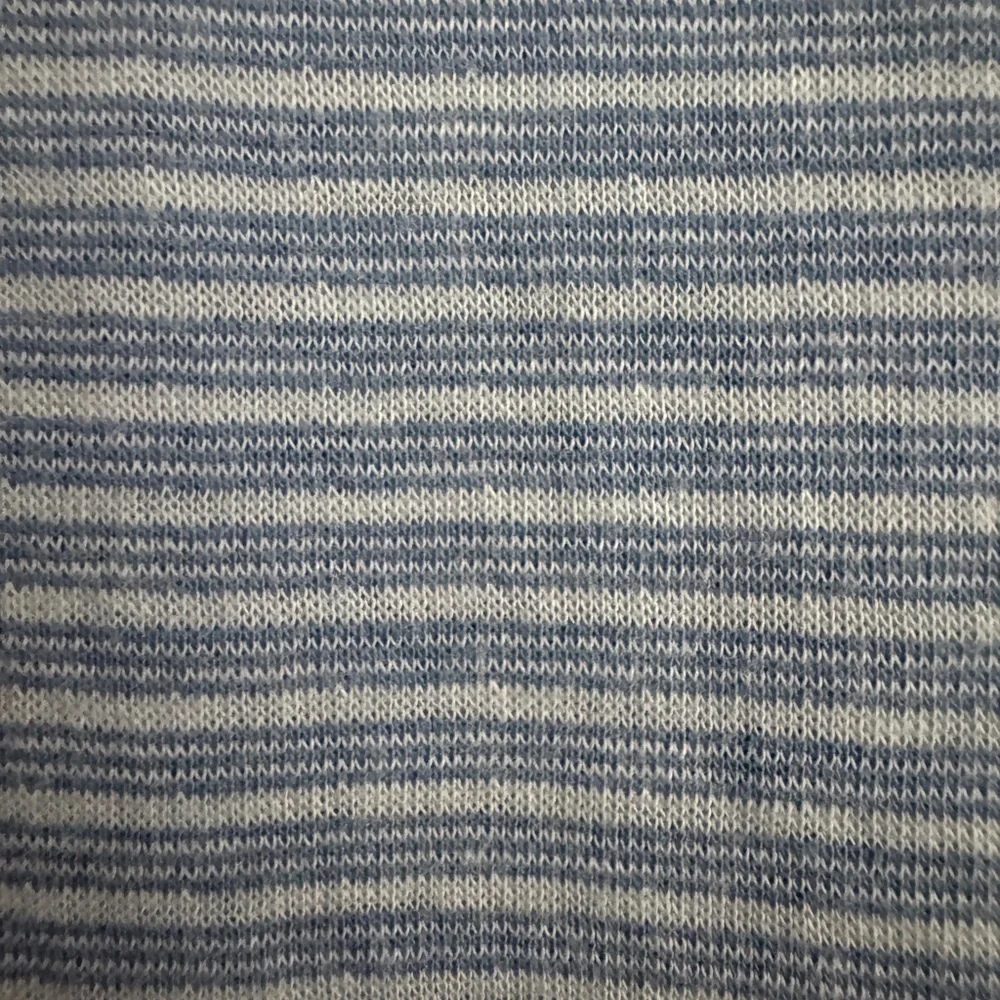 ⚡️Faherty Cloud Stripe collection blue polo, size Medium - Picture 7 of 9